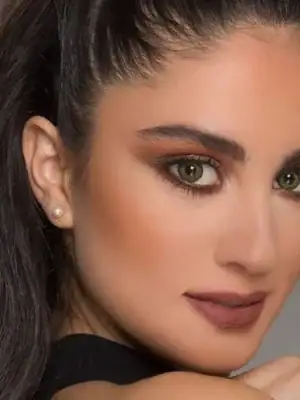خرید لنز رنگی سبز فرشلوک کالربلندز جمستون گرین