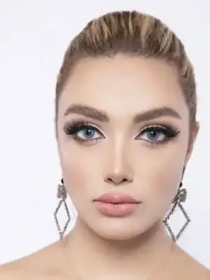 خرید لنز رنگی طوسی آبی لابلا دیاموند
