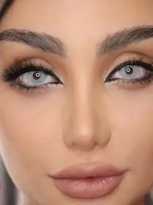 خرید لنز رنگی طوسی آبی ترسا آلاسکا