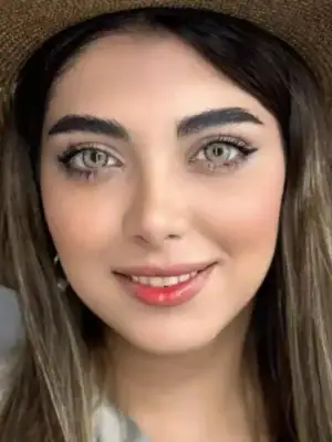 خرید لنز رنگی طوسی عسلی ترسا لنا هازل
