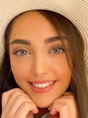 خرید لنز رنگی عسلی کریستال هیزل گری