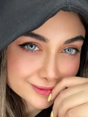 خرید لنز رنگی آبی اقیانوسی ترسا لنا بلو