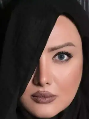 خرید لنز رنگی آبی آرین آکوا بلو تن1