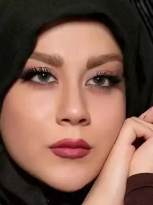 خرید لنز رنگی سبز آرین گرین تن1