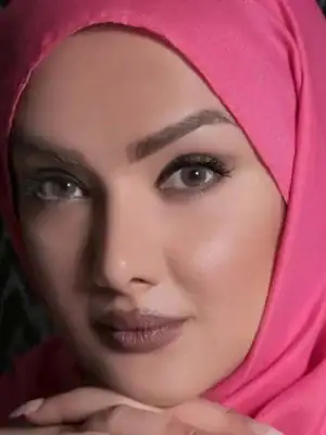 خرید لنز رنگی طوسی آرین لایت گری تن1