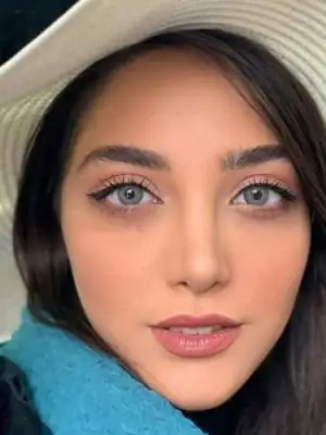 خرید لنز رنگی سبز دهب آکوا