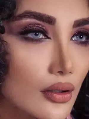 خرید لنز رنگی طوسی دهب هند