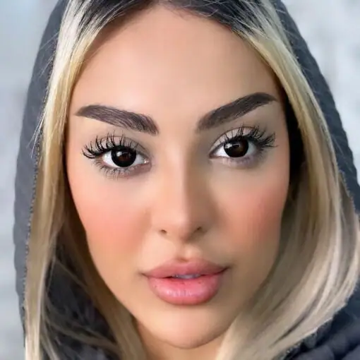 خرید لنز رنگی مشکی آیس کالر کربن بلک