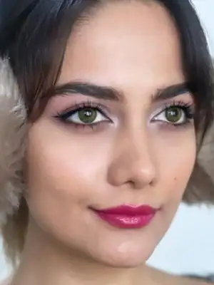 خرید لنز رنگی سبز عسلی آیس کالر آمازون