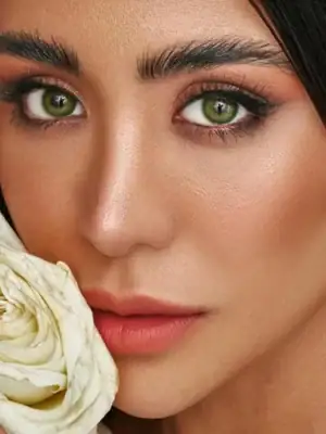 خرید لنز رنگی سبز آناستازیا فونستا