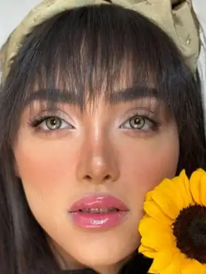 خرید لنز رنگی عسلی سلنا امپایر