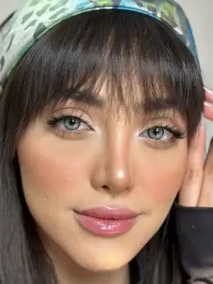 خرید لنز رنگی سبز سلنا ورسا
