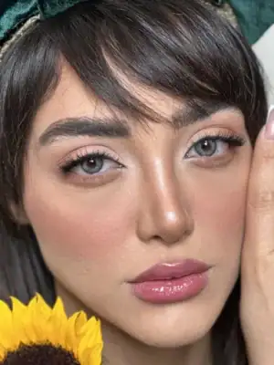 خرید لنز رنگی طوسی سبز آماندا کینگ گری