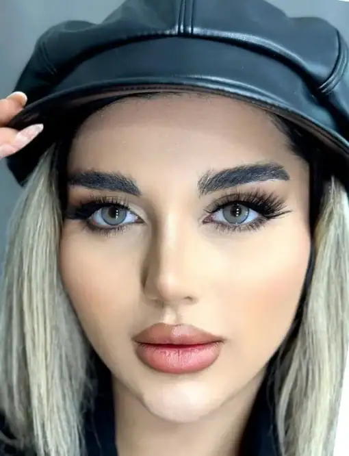 خرید لنز رنگی طوسی سبز یونیک والرین