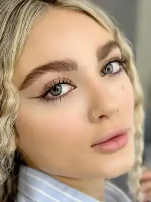 خرید لنز رنگی طوسی عسلی ایفوریا آملیا