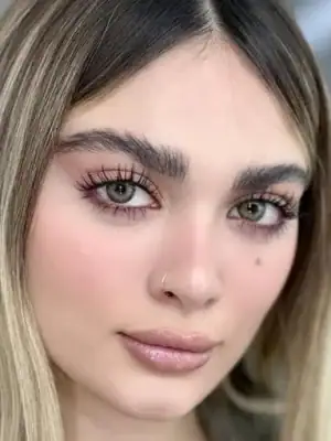 خرید لنز رنگی عسلی ایفوریا اِما