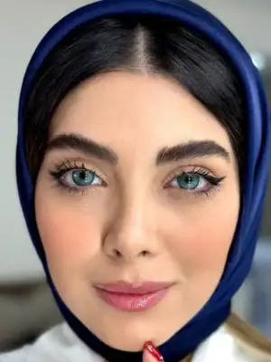 خرید لنز رنگی آبی اقیانوسی یونیک اسکای فال