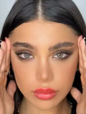 خرید لنز رنگی طوسی سبز سلنا گری گرین