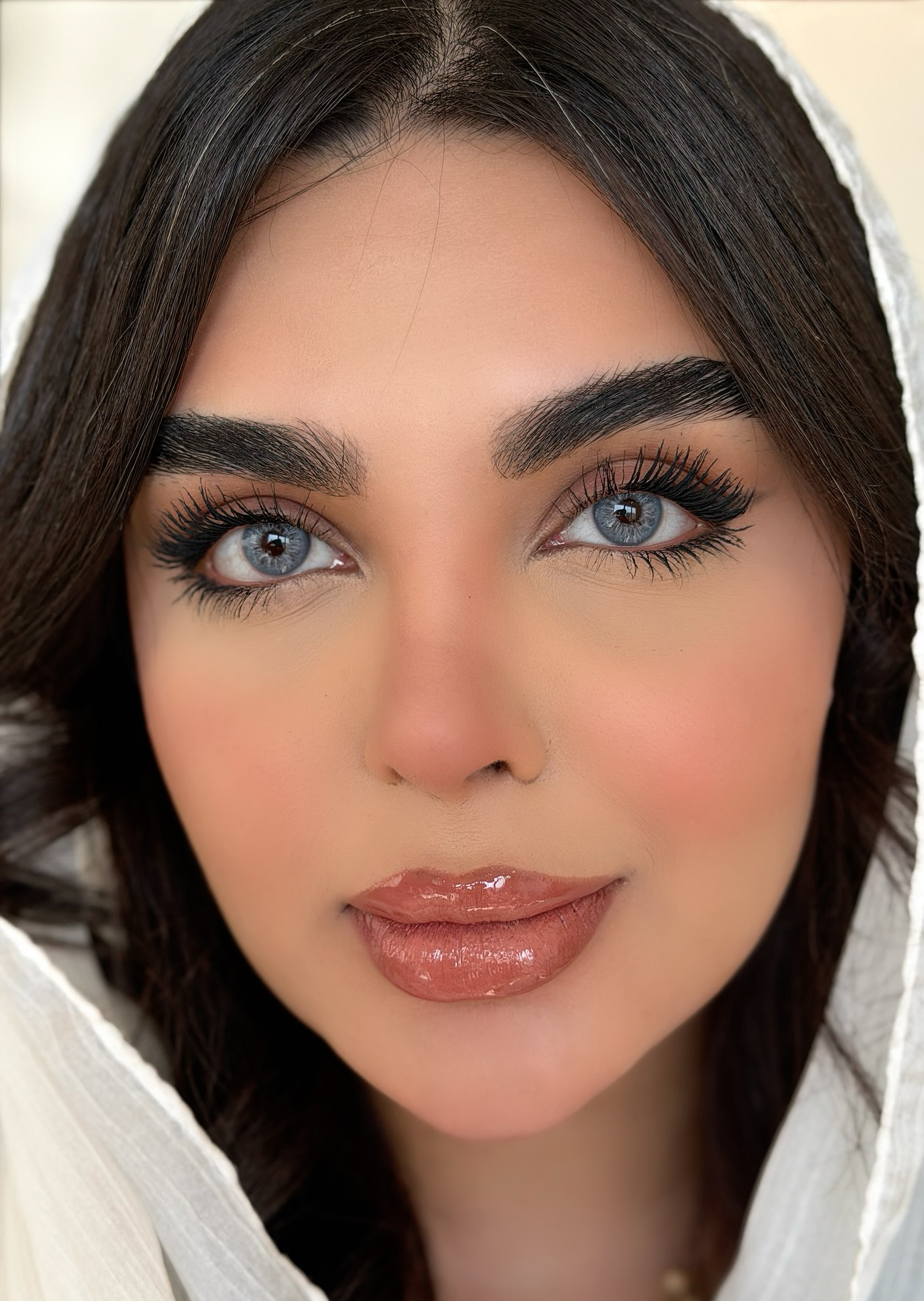 خرید لنز رنگی آبی یونیک ایندیگو